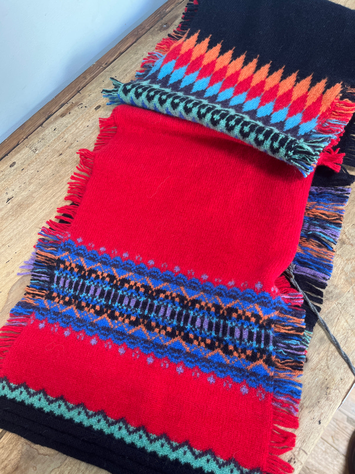 Eribé Alloa Scarf Magic Apple
