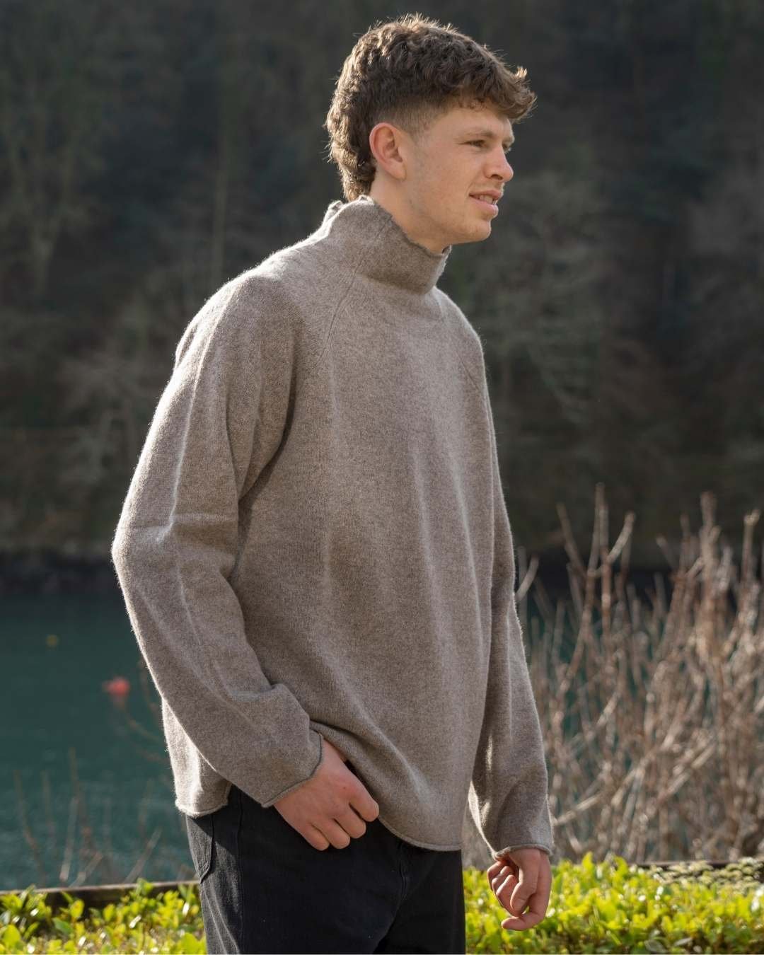 ERIBÉ Men's Corry Mens Jumper in Grey, Metallic, and Blackgrape