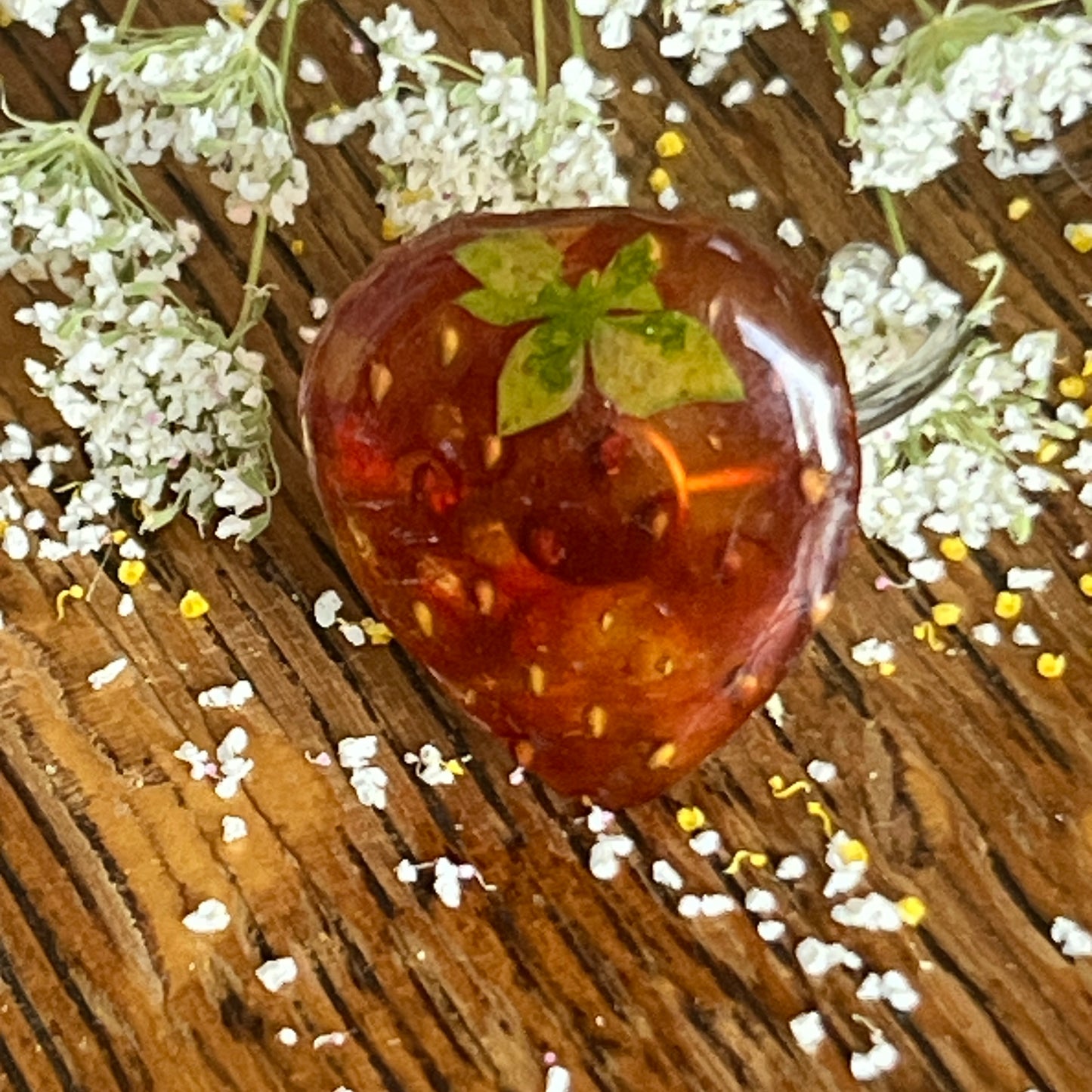 Strawberry Ring - silver