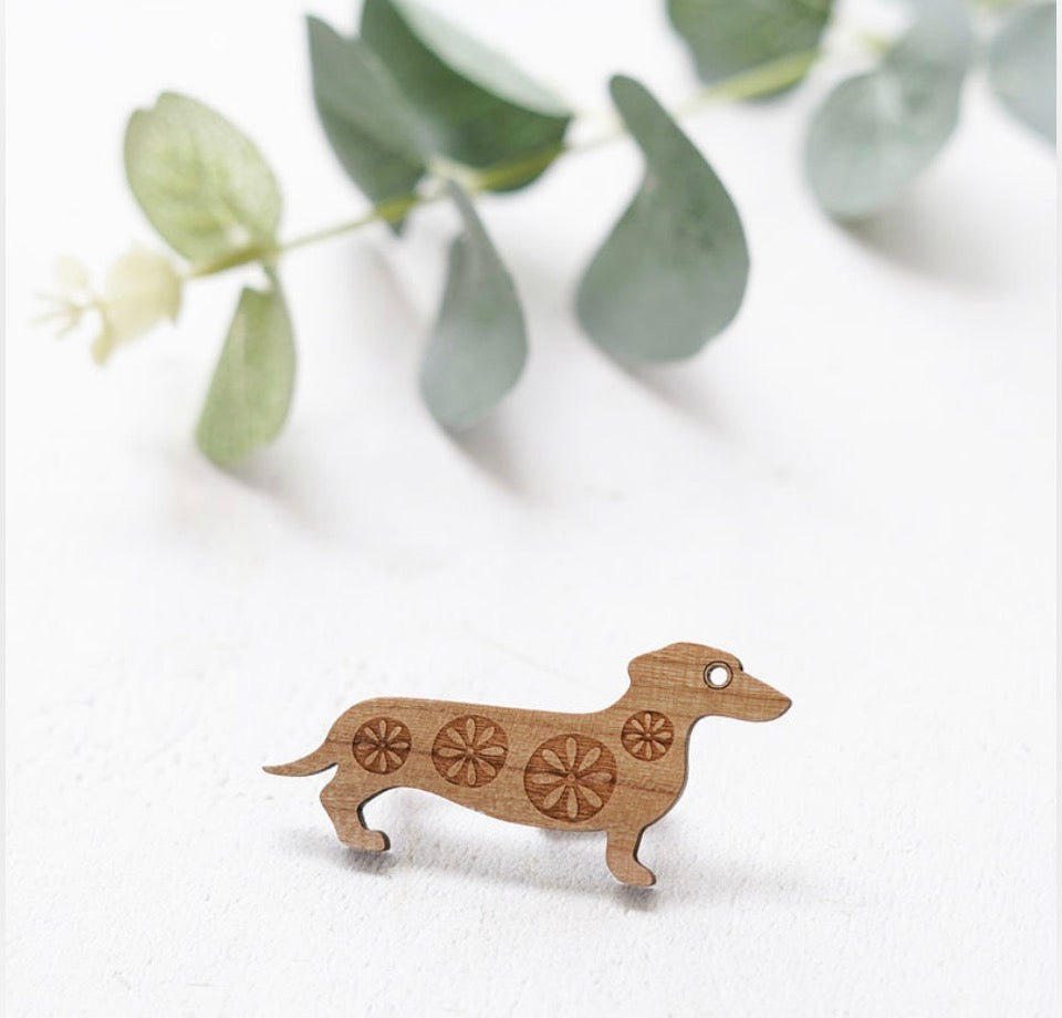 Dachshund Brooch - Circles