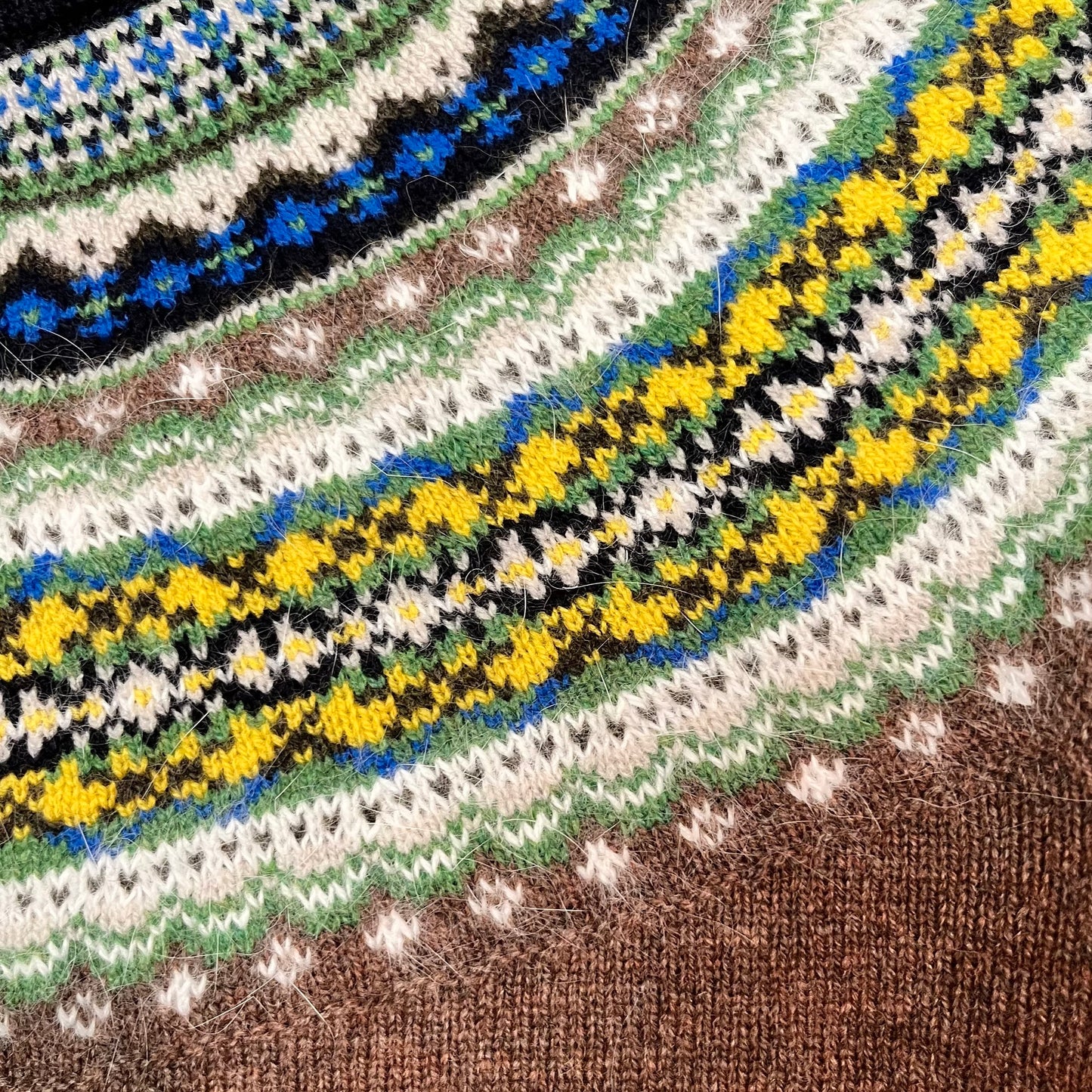 ERIBÉ Women's Wool Alpine Short Cardigan in Harris Brown