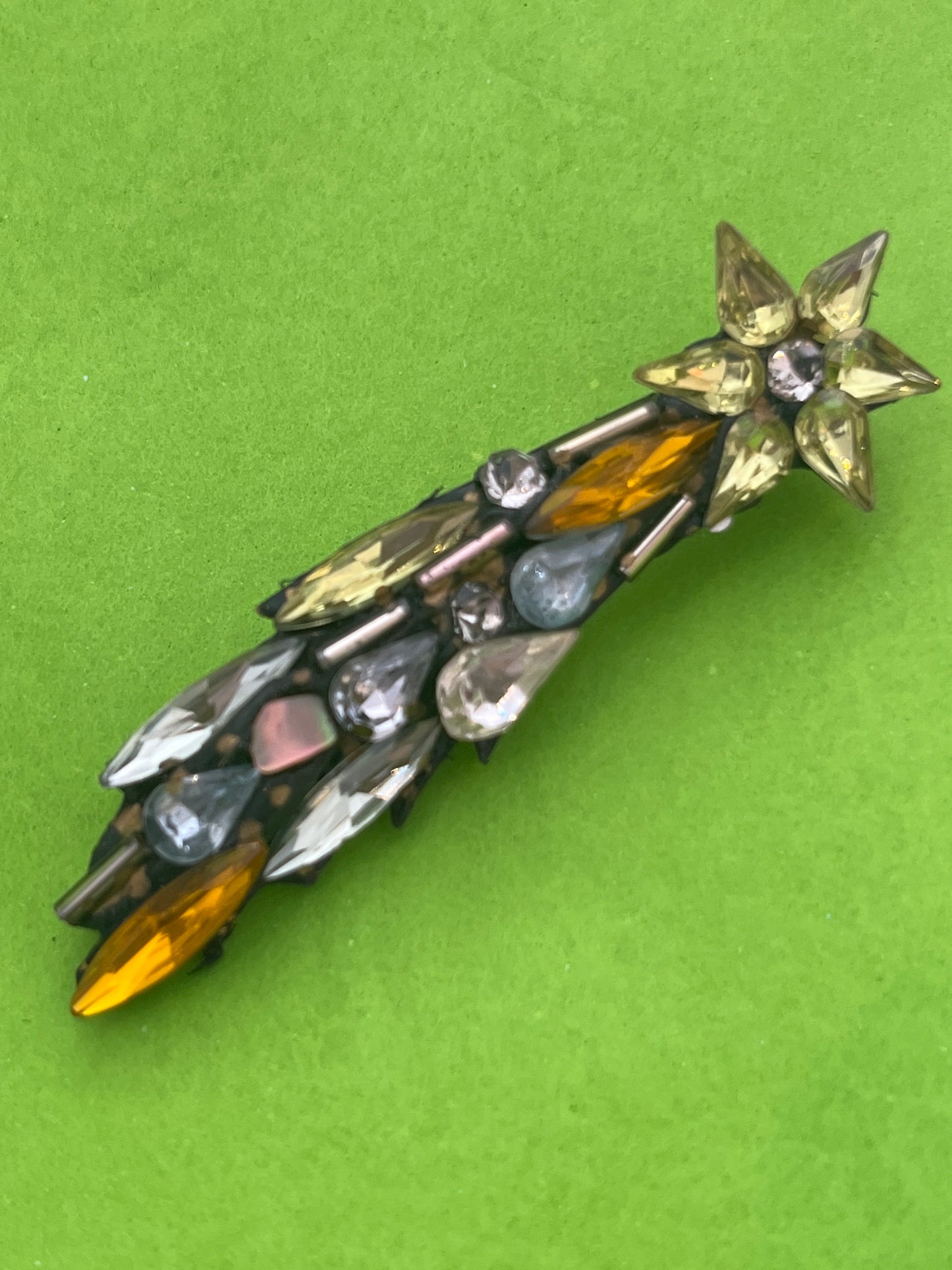 Shooting Star Brooch by Annie Sherborne