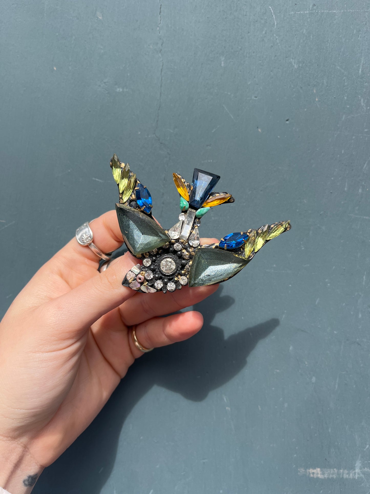 Bird brooch by Annie Sherborne