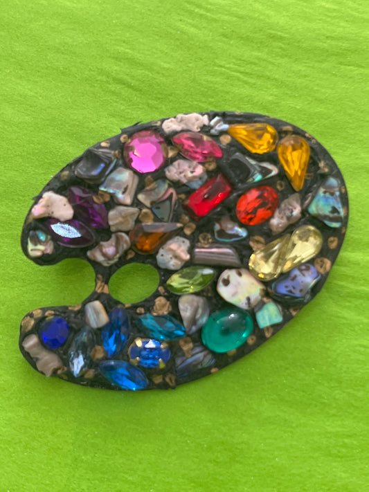 Artist’s Pallet Brooch by Annie Sherborne