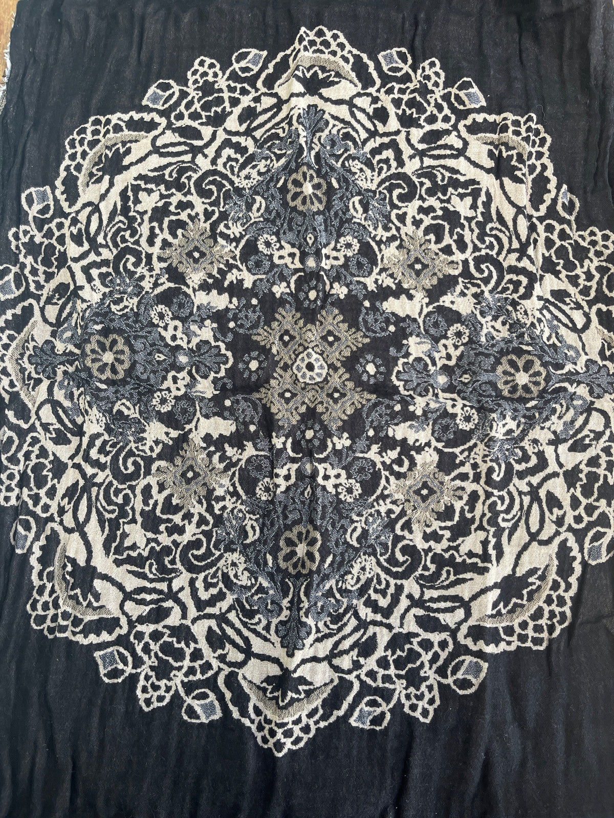 Létol Scarf Zélia Noir