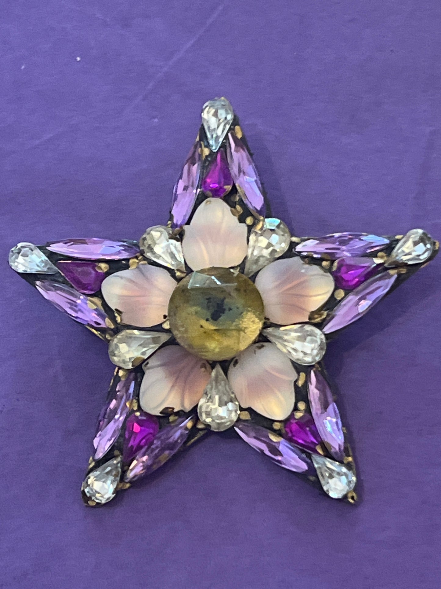 Star Brooch by Annie Sherborne