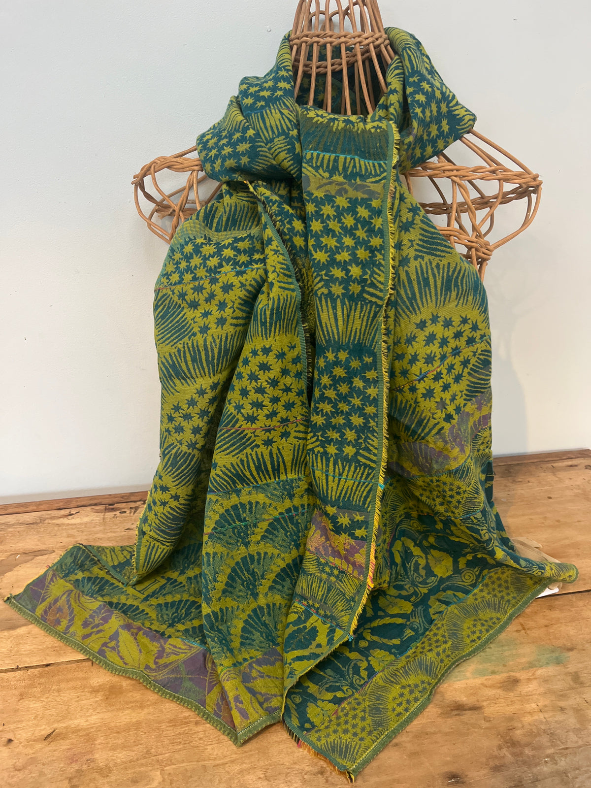 Létol Scarf Hugues col P01 Lime Paon