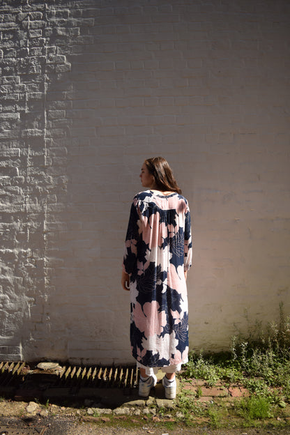 One Season Playa Maxi in Navy