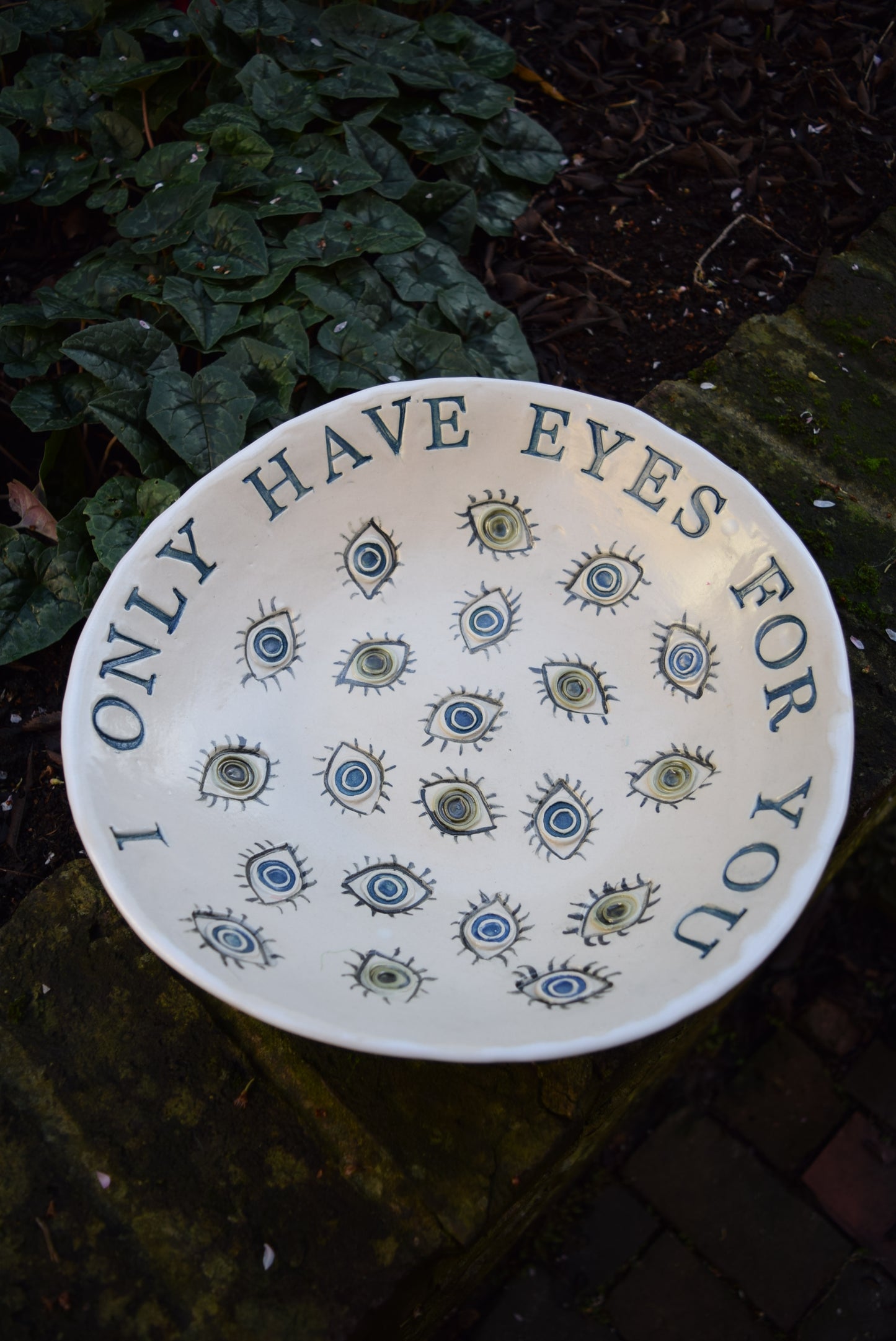 Jane Tyler Large Dish