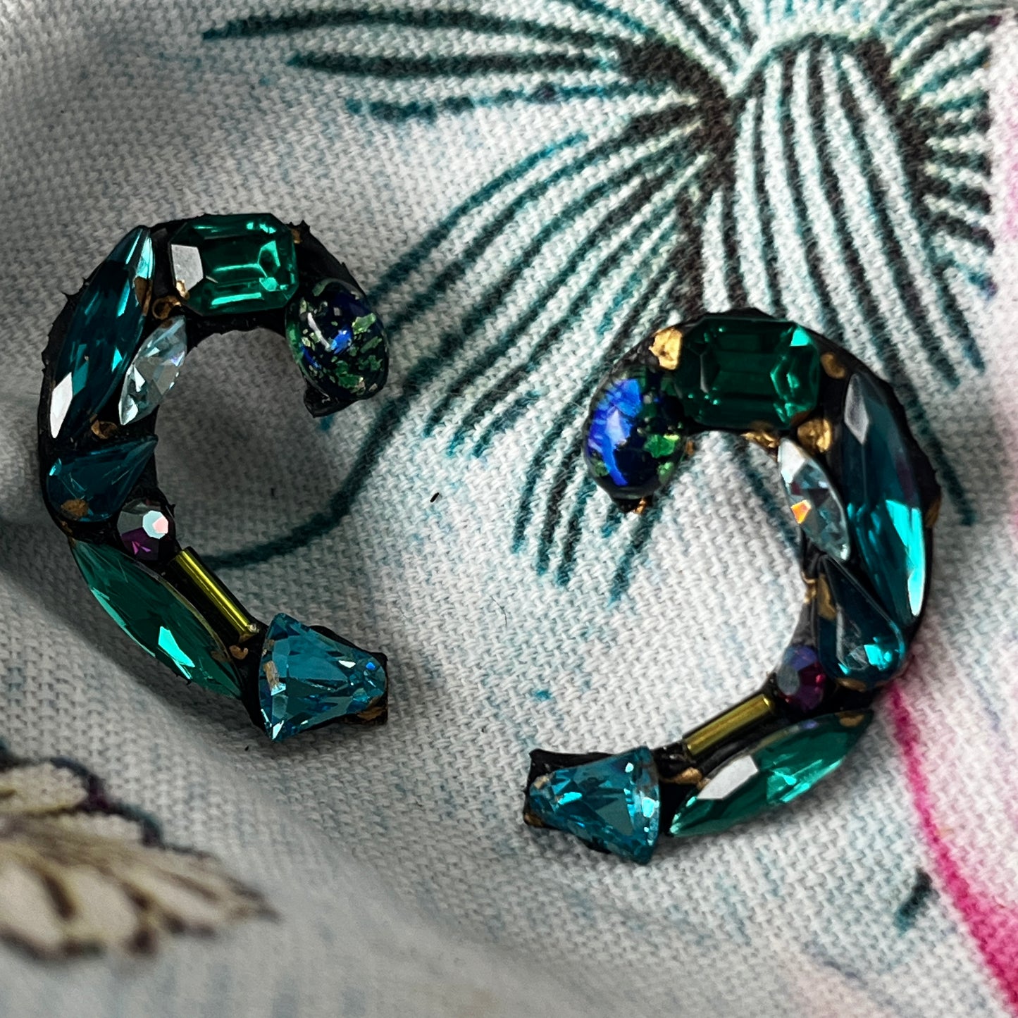 Curled Earrings in Blues