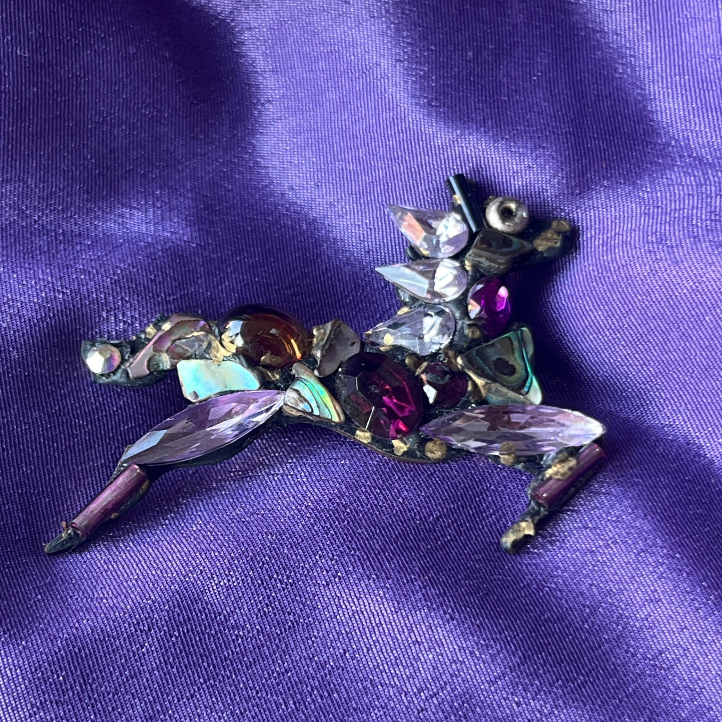 Horse Brooch by Annie Sherborne