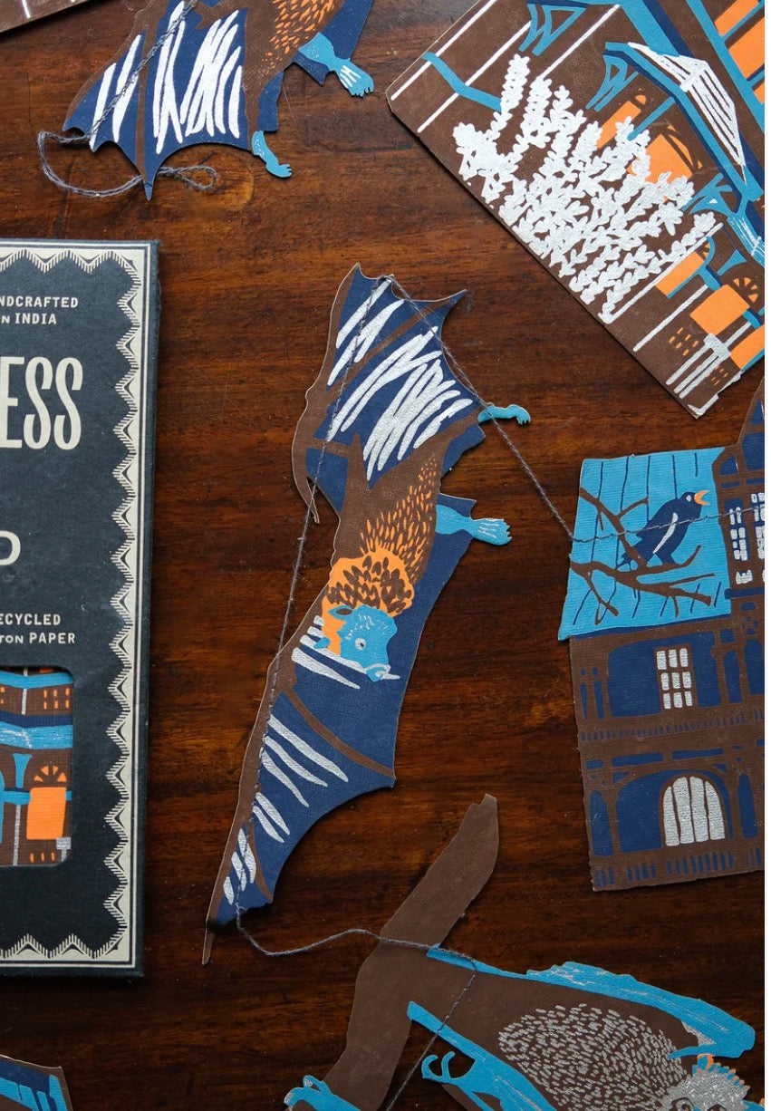 Haunted House Garland