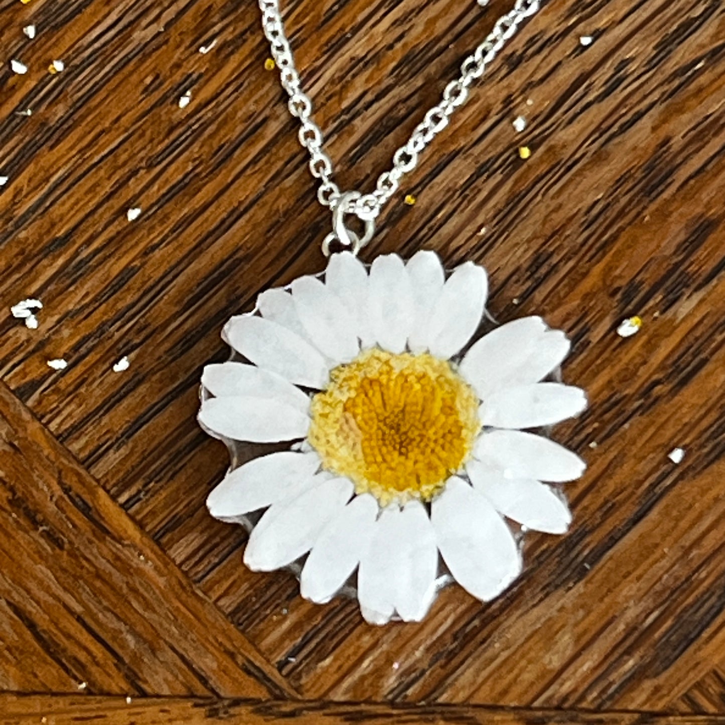 Daisy on Sterling Silver Chain