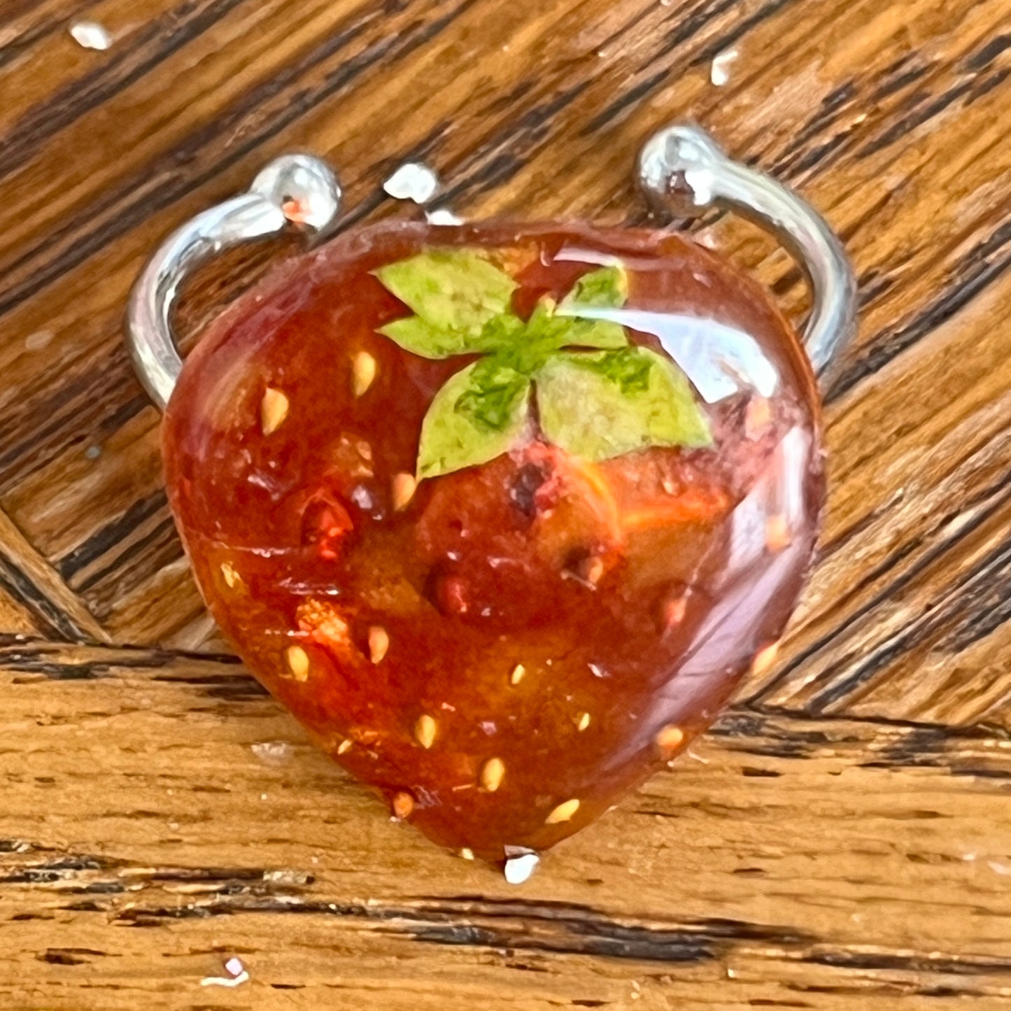 Strawberry Ring - silver