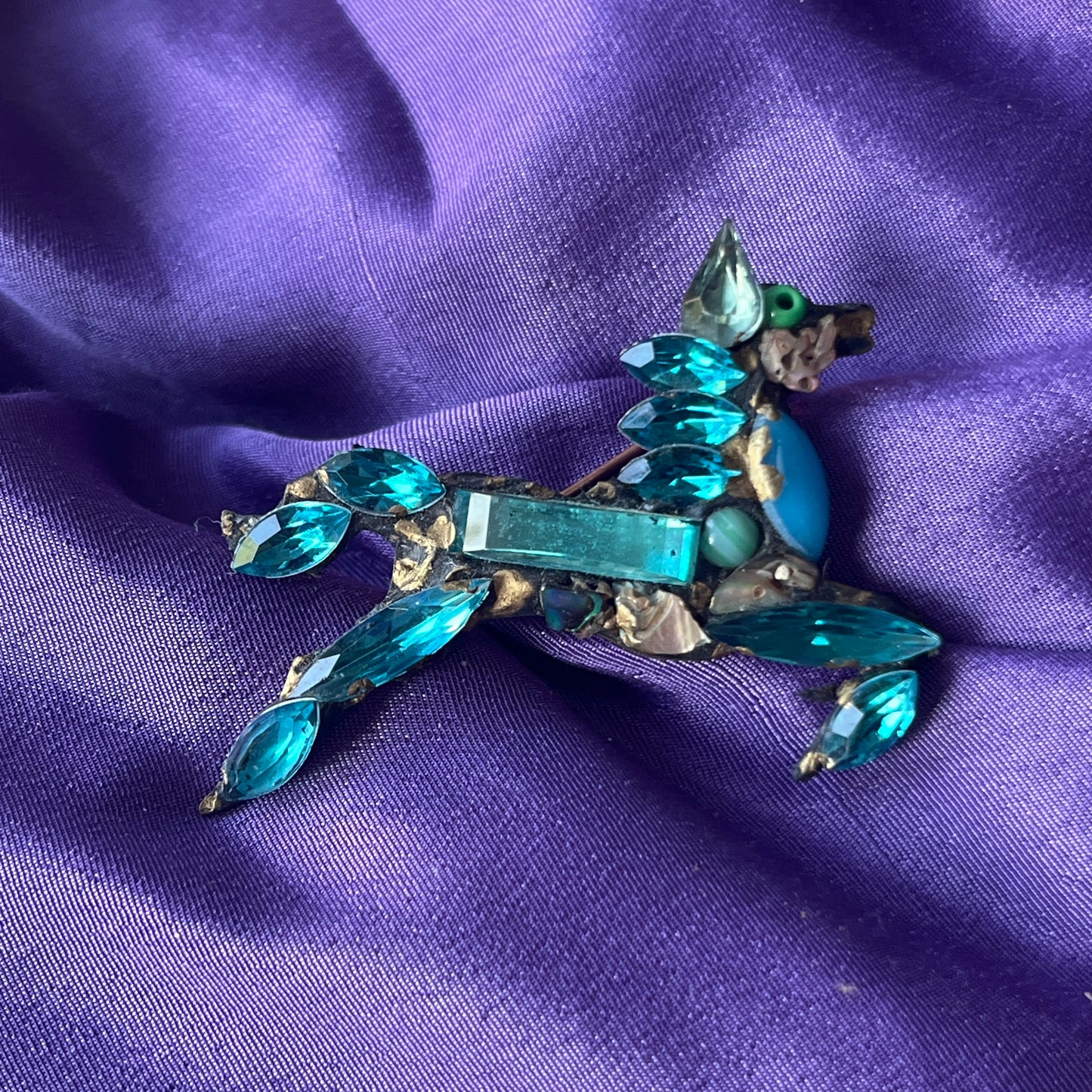 Horse Brooch by Annie Sherborne